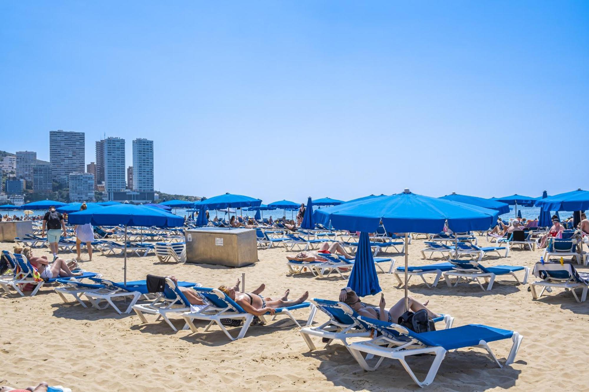 Niza 2-A Apartment Levante Beach ベニドルム エクステリア 写真